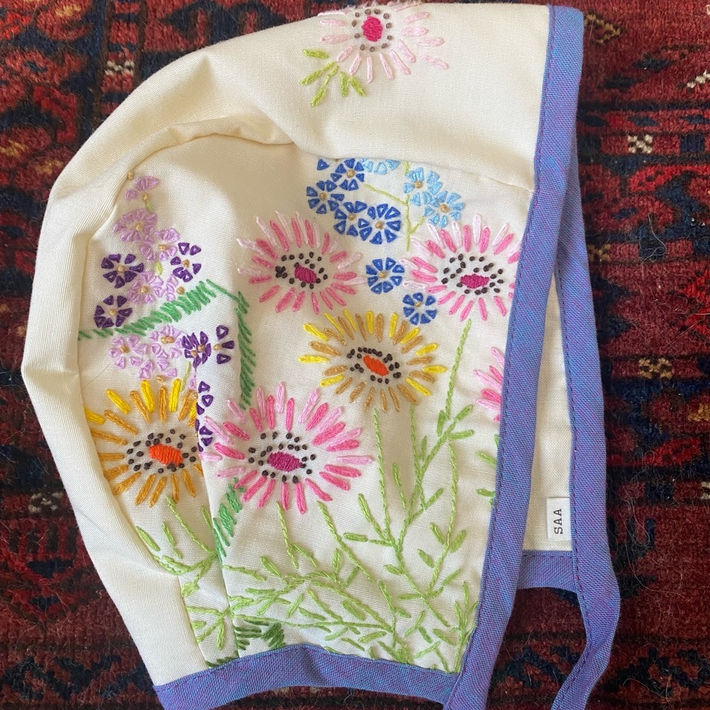 Sweet As April 12-18m bonnet
